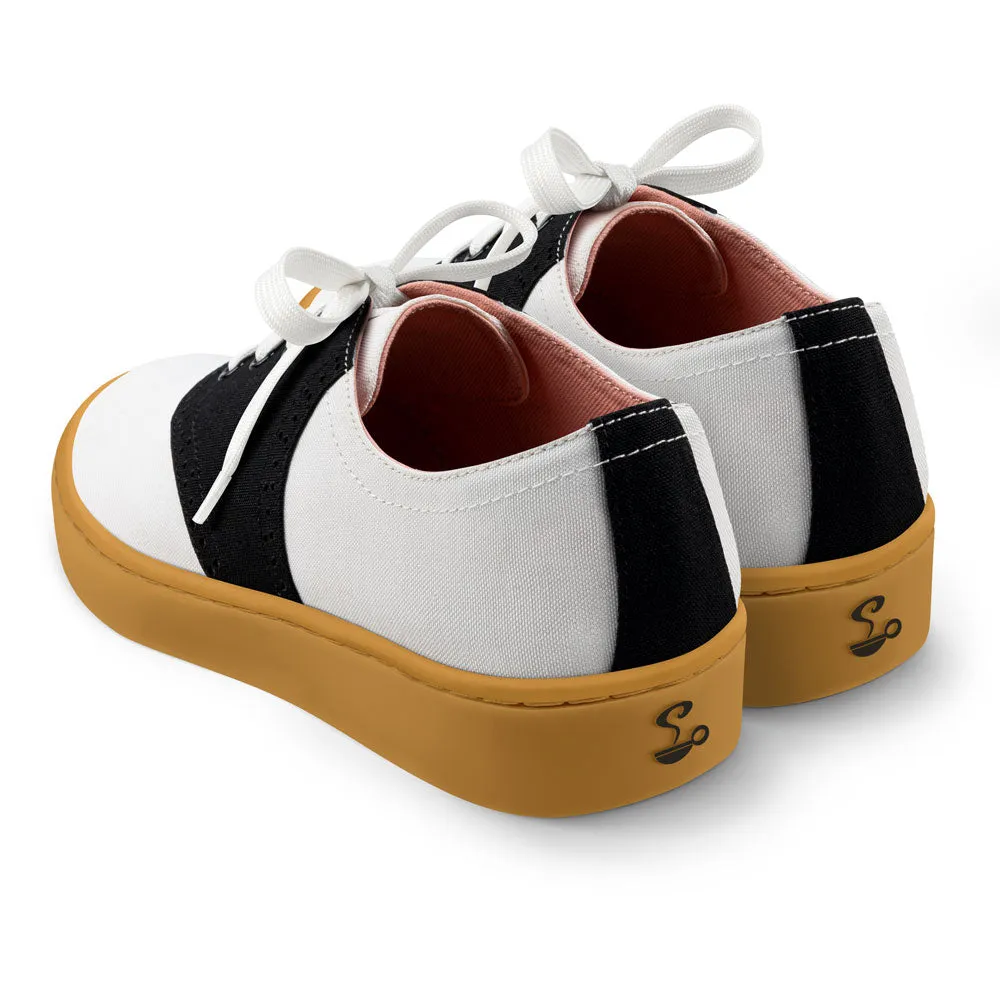 Chocolaticas® Saddle Casual Sneaker