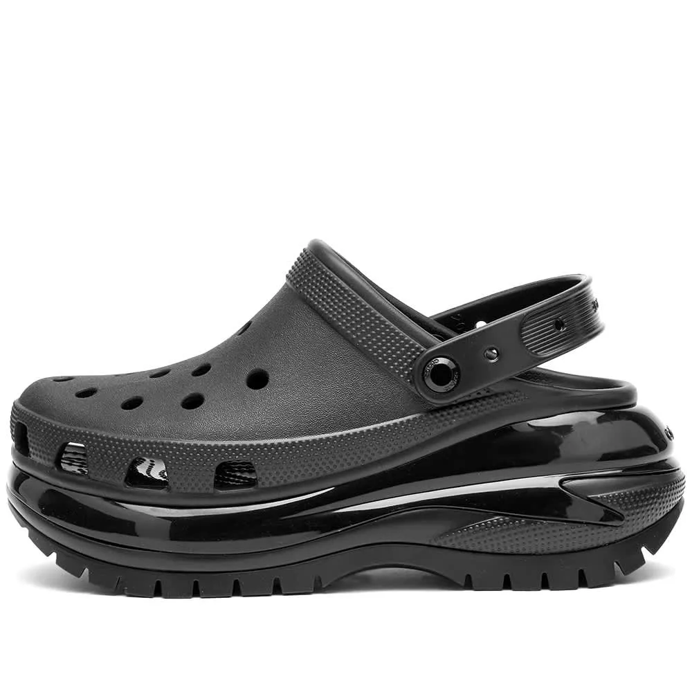 Crocs Classic Mega Crush Clog Sandals