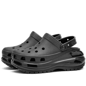 Crocs Classic Mega Crush Clog Sandals