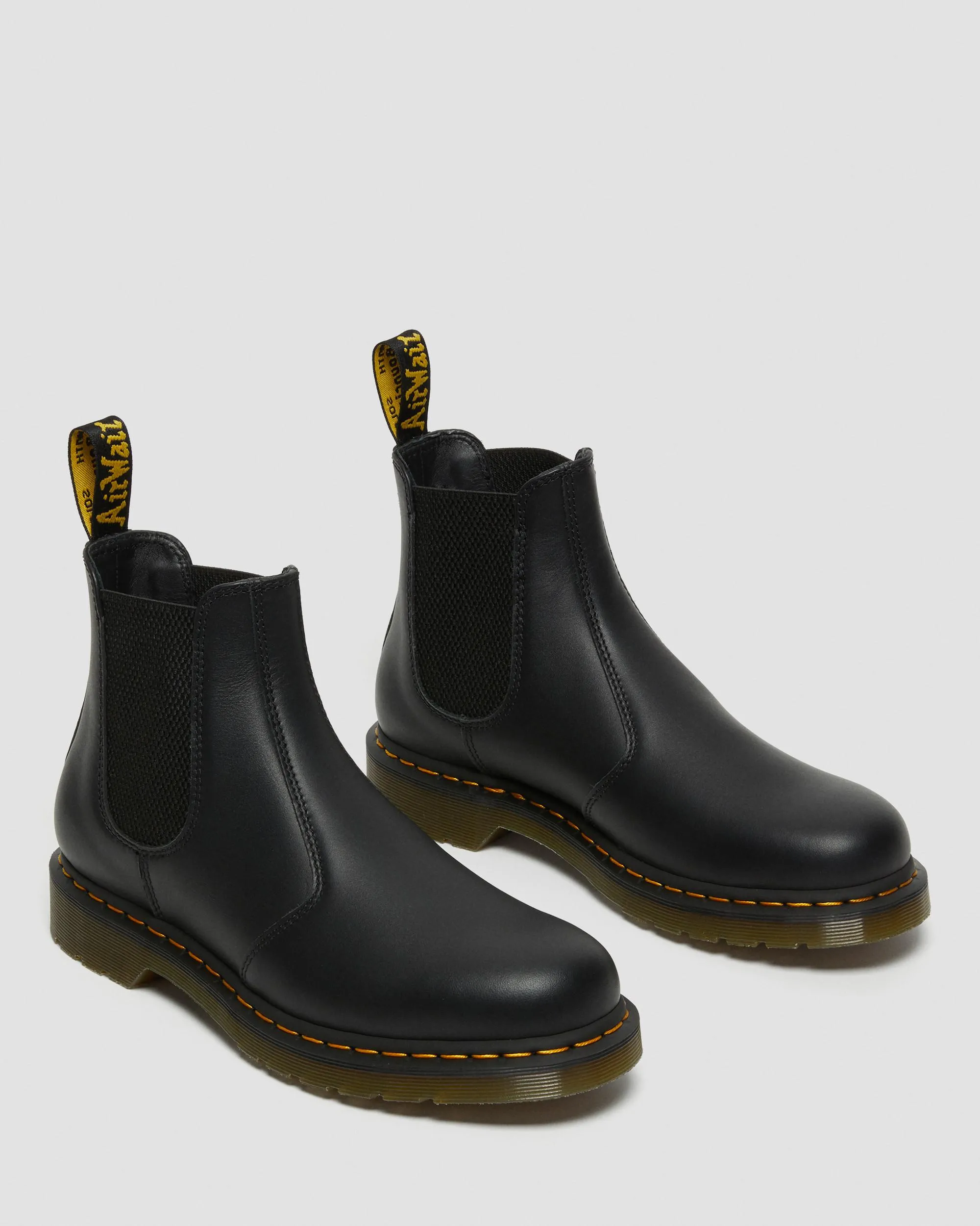 Nappa leather Chelsea boots 2976 Dr. Martens