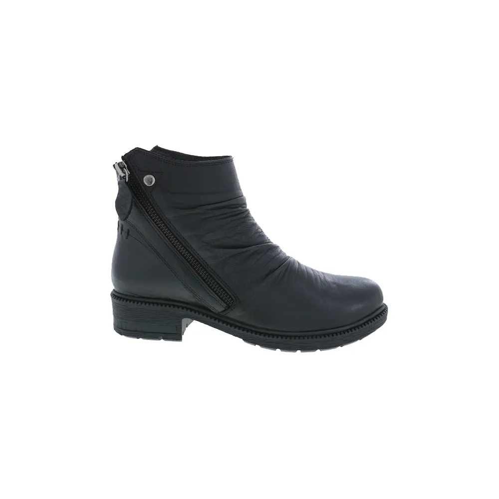 Women's Biza Hazel Boot Color: Black